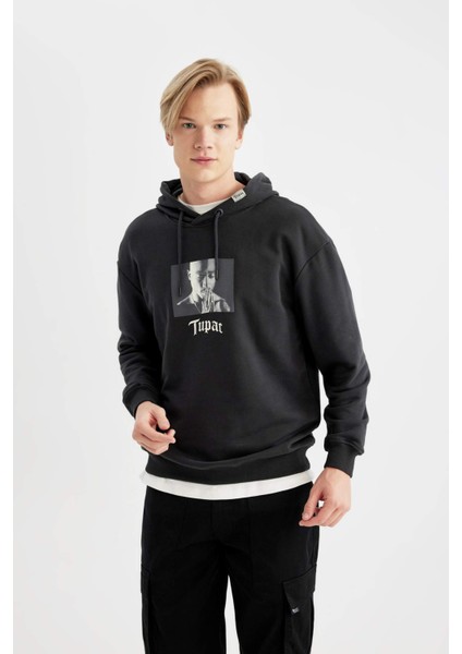 Tupac Shakur Boxy Fit Kapüşonlu Sweatshirt B5520AX24SP
