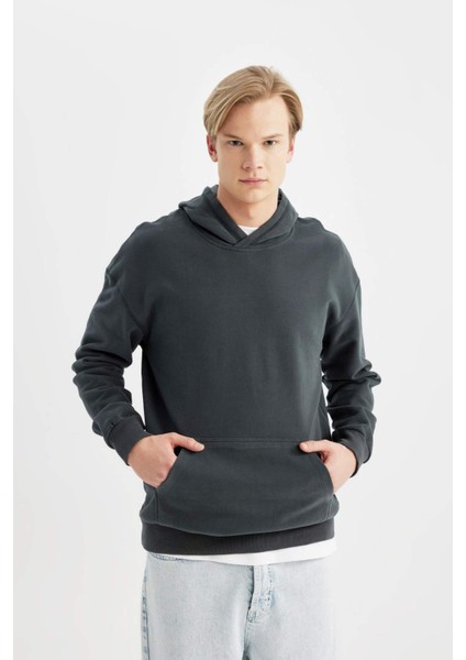 Comfort Regular Fit Rahat Kalıp Kapüşonlu Kanguru Cepli Basic Düz Sweatshirt B4446AX24SP