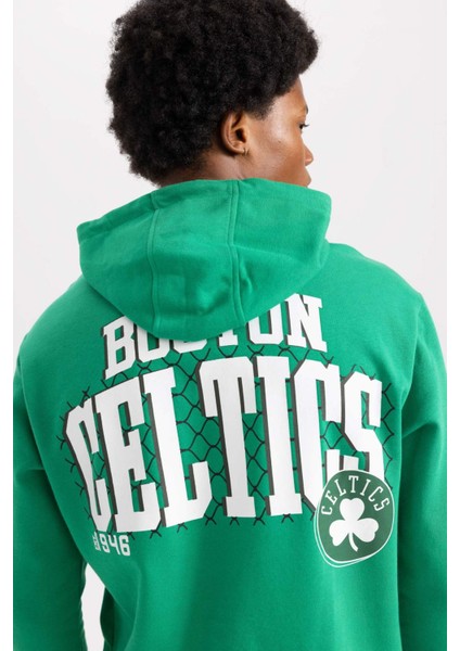 DeFactoFit NBA Boston Celtics Standart Fit Kapüşonlu Kalın Sweatshirt A7277AX23AU