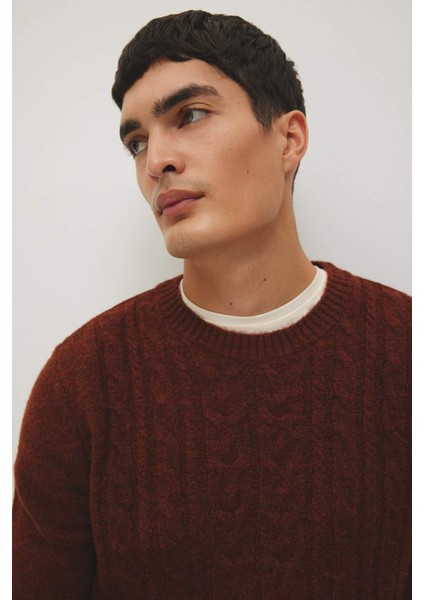 Standart Fit Normal Kesim Saç Örgülü Bisiklet Yaka Triko Kazak A9516AX23WN fırsatları