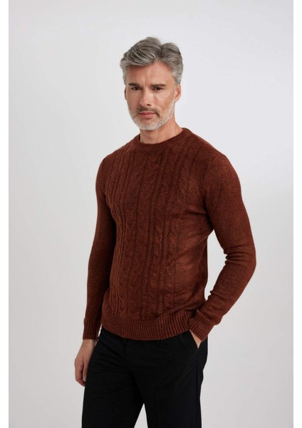 Standart Fit Normal Kesim Saç Örgülü Bisiklet Yaka Triko Kazak A9516AX23WN indirimleri