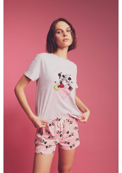 Fall in Love Disney Mickey & Minnie Kısa Kollu Şortlu Pijama Takımı B3650AX24SP