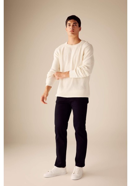 Standart Fit Normal Kesim Bisiklet Yaka Basic Düz Triko Kazak A8458AX23AU fiyatları