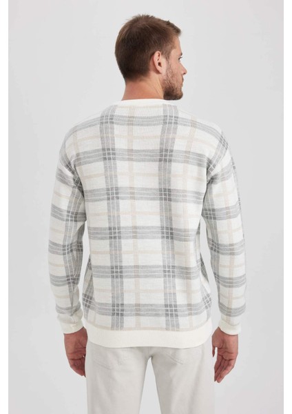 Relax Fit Bisiklet Yaka Desenli Triko Kazak Y0619AZ23WN indirimleri