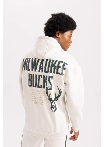 Fit NBA Milwaukee Bucks Oversize Fit Kapüşonlu Kalın Sweatshirt Z6053AZ23AU fırsatları