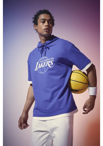 Fit NBA Los Angeles Lakers Oversize Fit Kapüşonlu Kısa Kollu Tişört B3895AX24SP