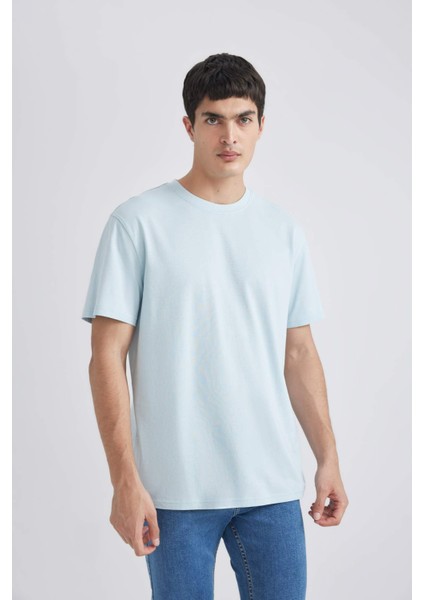 %100 Pamuk New Regular Fit Bisiklet Yaka Basic Düz Kısa Kollu Tişört V7699AZ24SP modelleri