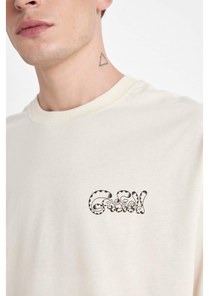Garfield Boxy Fit Bisiklet Yaka Sırt Baskılı Kısa Kollu Tişört C3854AX24HS
