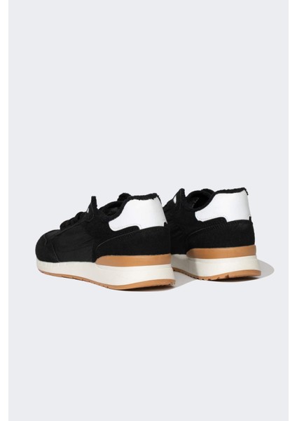 Kadın Düz Taban Bağcıklı Sneaker B9722AXNS fırsatları