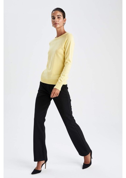 Regular Fit Bisiklet Yaka Ekstra Yumuşak Kaşmir Dokulu Kazak F7091AZ22WN fiyatları