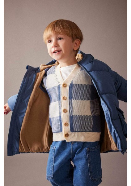 Erkek Bebek Kapüşonlu Polar Astarlı Şişme Mont fırsatları