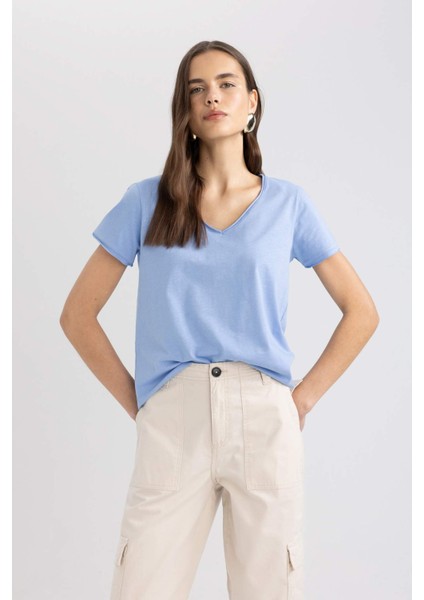 Regular Fit V Yaka Basic Düz Kısa Kollu Tişört K1507AZ24SM