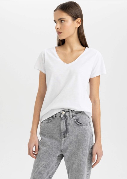 Regular Fit V Yaka Basic Düz Kısa Kollu Tişört K1507AZ24SM