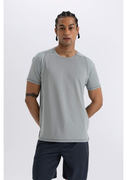 DeFactoFit Standart Fit Bisiklet Yaka Sporcu Ağır Kumaş Kısa Kollu Tişört C2829AX24SM