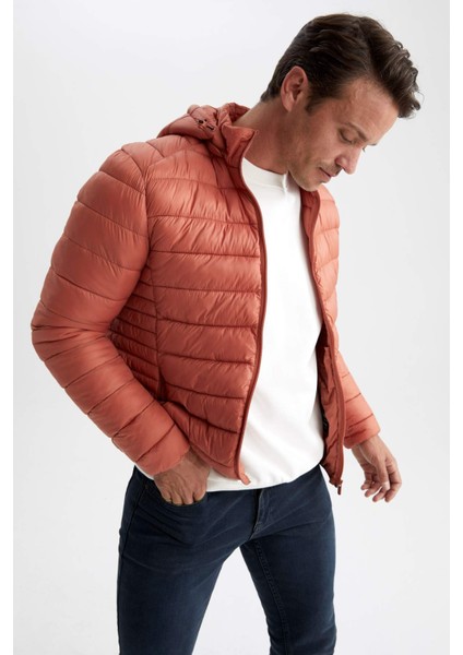 Slim Fit Kapüşonlu Su İtici Isı Yalıtımlı Şişme Mont N4661AZ23SP