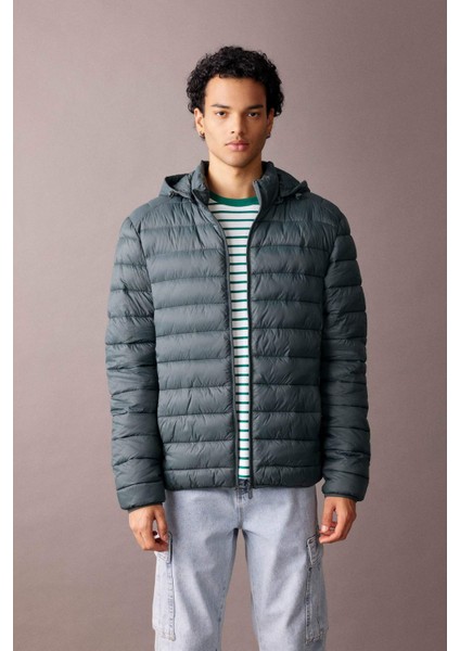 Slim Fit Kapüşonlu Şişme Mont N4661AZ23AU