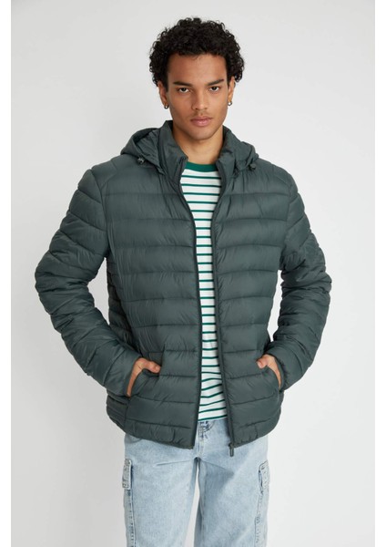 Slim Fit Kapüşonlu Şişme Mont N4661AZ23AU