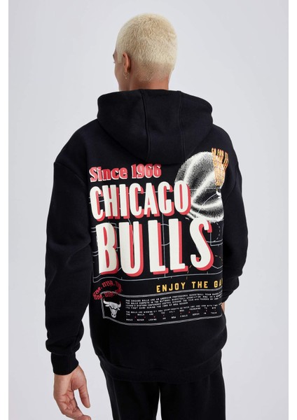 Fit NBA Chicago Bulls Boxy Fit Kapüşonlu Kalın Sweatshirt A7271AX23AU
