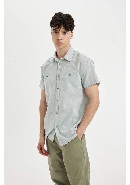 Slim Fit Dar Kesim Yazlık Çizgili Pamuklu Kısa Kollu Gömlek C7361AX24SM fırsatları