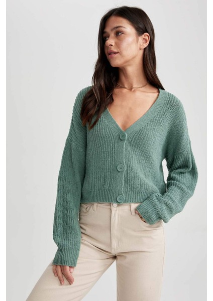 Regular Fit V Yaka Basic Düz Düğme Kapamalı Triko Hırka U2052AZ23WN modelleri
