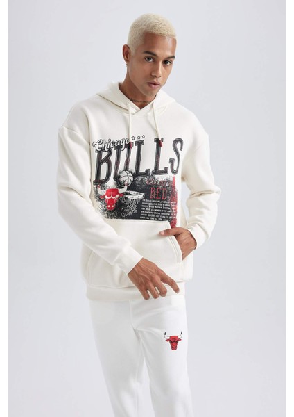 Fit NBA Chicago Bulls Boxy Fit Kapüşonlu Kalın Sweatshirt A7270AX23AU fırsatları