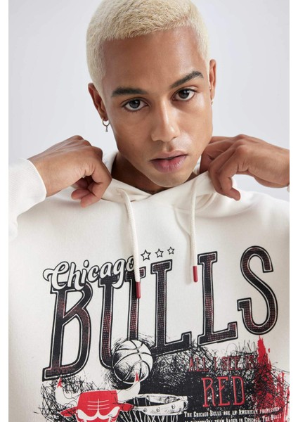 Fit NBA Chicago Bulls Boxy Fit Kapüşonlu Kalın Sweatshirt A7270AX23AU indirimleri
