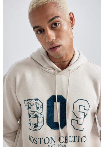 Fit NBA Boston Celtics Standart Fit Kapüşonlu Kalın Sweatshirt A9682AX23WN fırsatları
