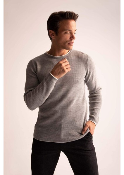 Regular Fit Bisiklet Yaka Triko Kazak R8707AZ22WN fırsatları