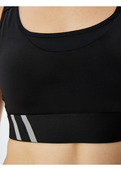 Sporcu Sütyeni Arkası Pencere Detaylı Slim Fit Kaplı