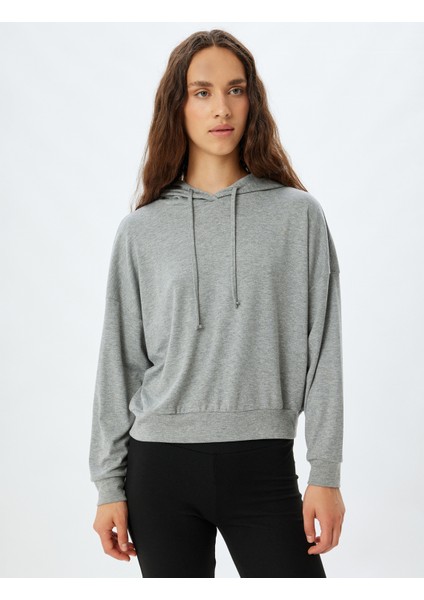 Kapüşonlu Pijama Üstü Uzun Kollu modelleri