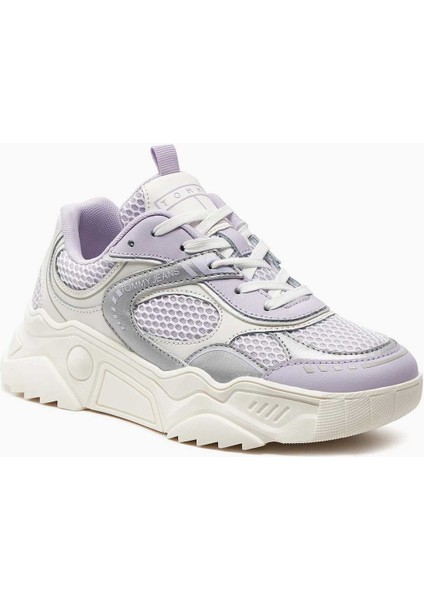 Chunky Runner Sneaker