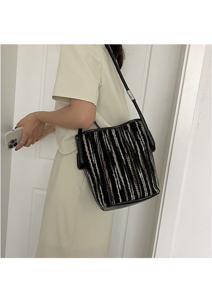 Kanvas Çanta, Kızlar Moda Büyük Kapasiteli Crossbody Çanta, Kadın Kova Çanta, Sınıf Commuting Kısa Vadeli Seyahat Için Uygun (Yurt Dışından)