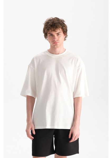 Erkek Beyaz Oversize Bisiklet Yaka Organik Pamuk T-Shirt