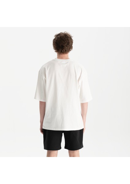 Erkek Beyaz Oversize Bisiklet Yaka Organik Pamuk T-Shirt fırsatları