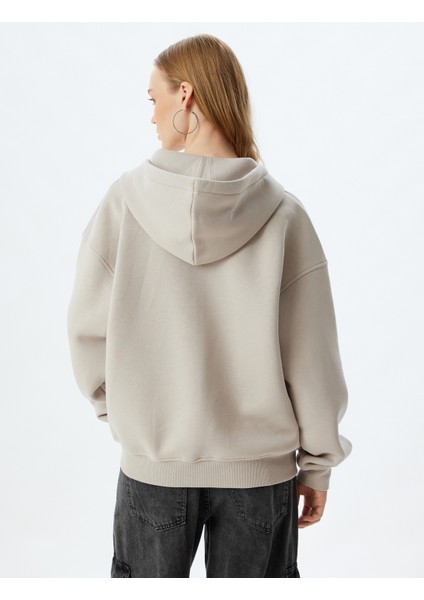 Oversize Fermuarlı Sweatshirt Kapüşonlu Cep Detaylı Baskılı