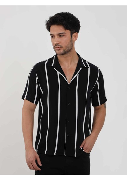 Siyah Erkek Regular Fit Çizgili Düğmeli Yaka Kısa Kol Gömlek - 94940