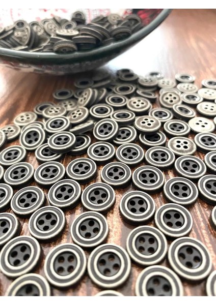 11,5 mm Kahverengi-Bej Polyester Düğme (25 Adet)