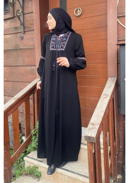 Ahsen Kilim Nakışlı Ferace Siyah