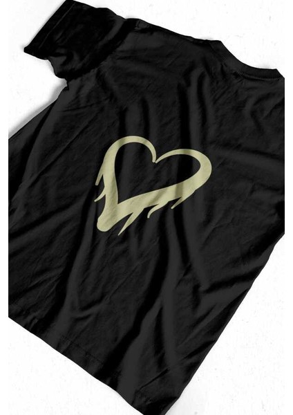 Queen Yazılı Yıldız Tasarım Baskılı Oversize Unisex Siyah T-Shirt modelleri