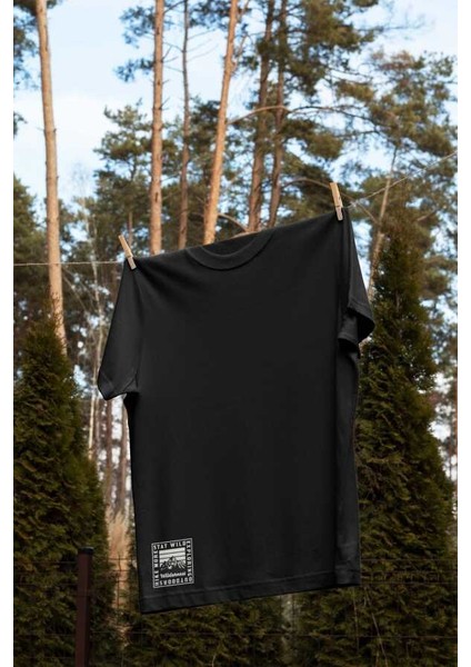 Wilderness Yazılı Sıra Dağlar Tasarım Baskılı Oversize Unisex Siyah T-Shirt indirimleri