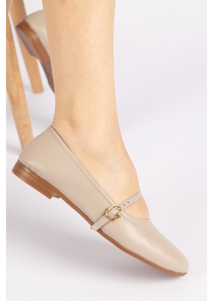 Radon Kadın Deri Taş Babet Ayakkabı fırsatları