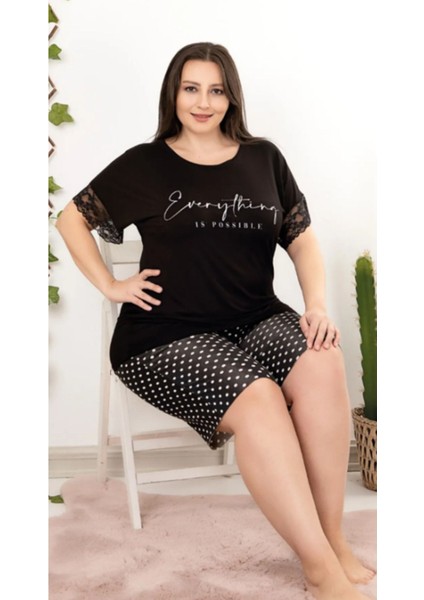 Siyah Puantiye Desenli 2XL-3XL-4XL Beden Kısa Kollu Şortlu Takım