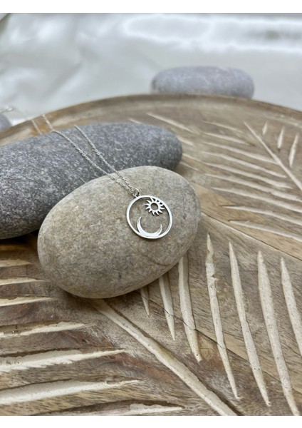 Ay & Güneş Gümüş Kolye modelleri