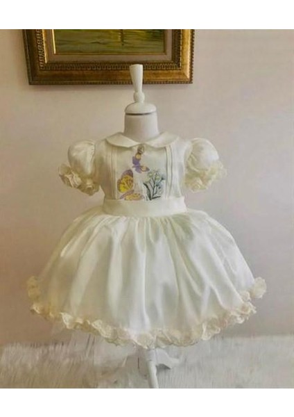 Krem Kelebekli Nakışlı Elbise, Özel Dikim Kız Çocuk Elbisesi, Doğum günü elbisesi, fotoğraf çekim elbisesi, Kız Bebek Hediyesi, 0-12 Yaşa Uygun