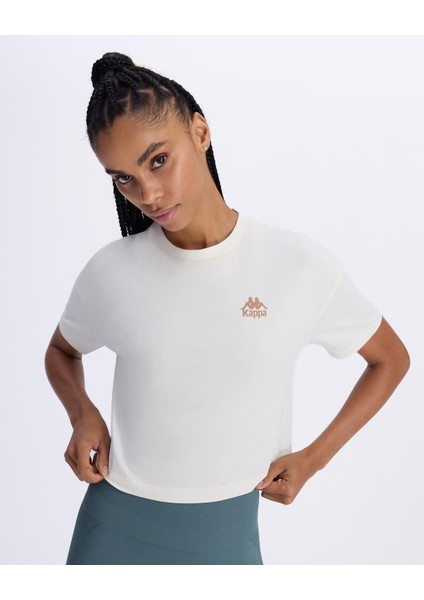 Authentic Aster Kadın Beyaz Comfort Fit Tişört fiyatları