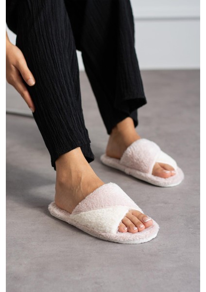 Bella Çapraz Kadın Ev Terliği Kışlık Terlik Sessiz Taban fiyatları