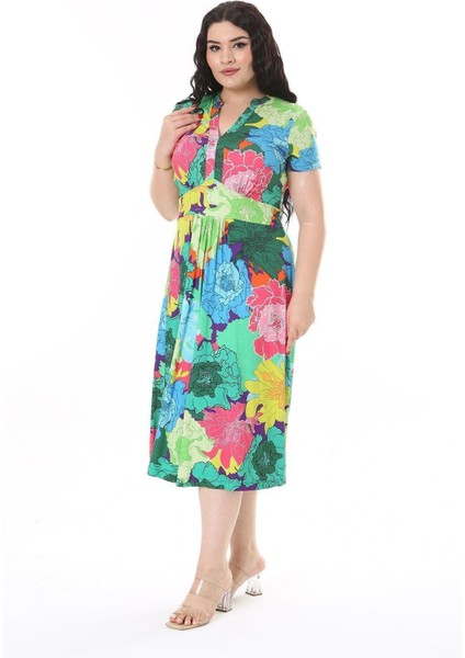 Kadın Büyük Beden Renkli V Yakalı Kısa Kollu Elbise 65N38160 fırsatları