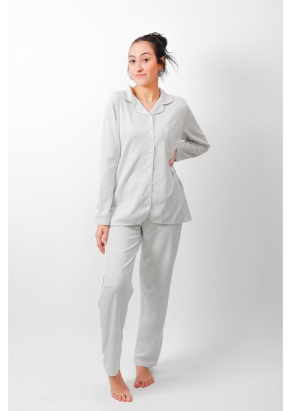 Kadın Uzun Kol Önden Düğmeli Jakarlı Gri Pijama Takımı 14608 modelleri