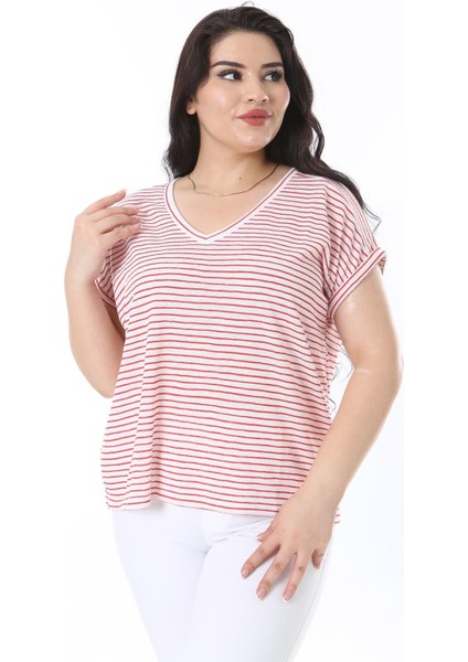 Kadın Büyük Beden Kırmızı V Yakalı Düşük Kollu Çizgili Bluz 65N38227 fiyatları