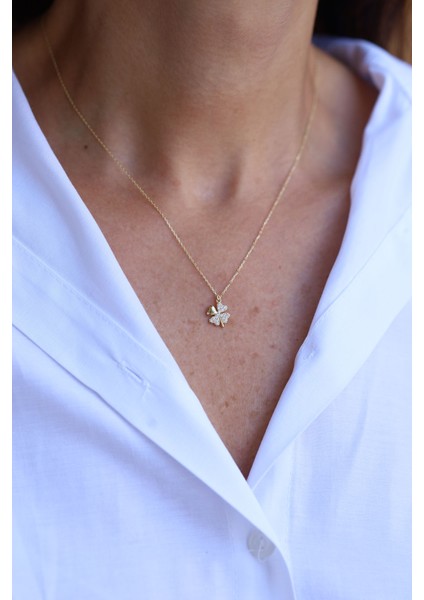 14 Ayar Altın Taşlı Yonca Kolye